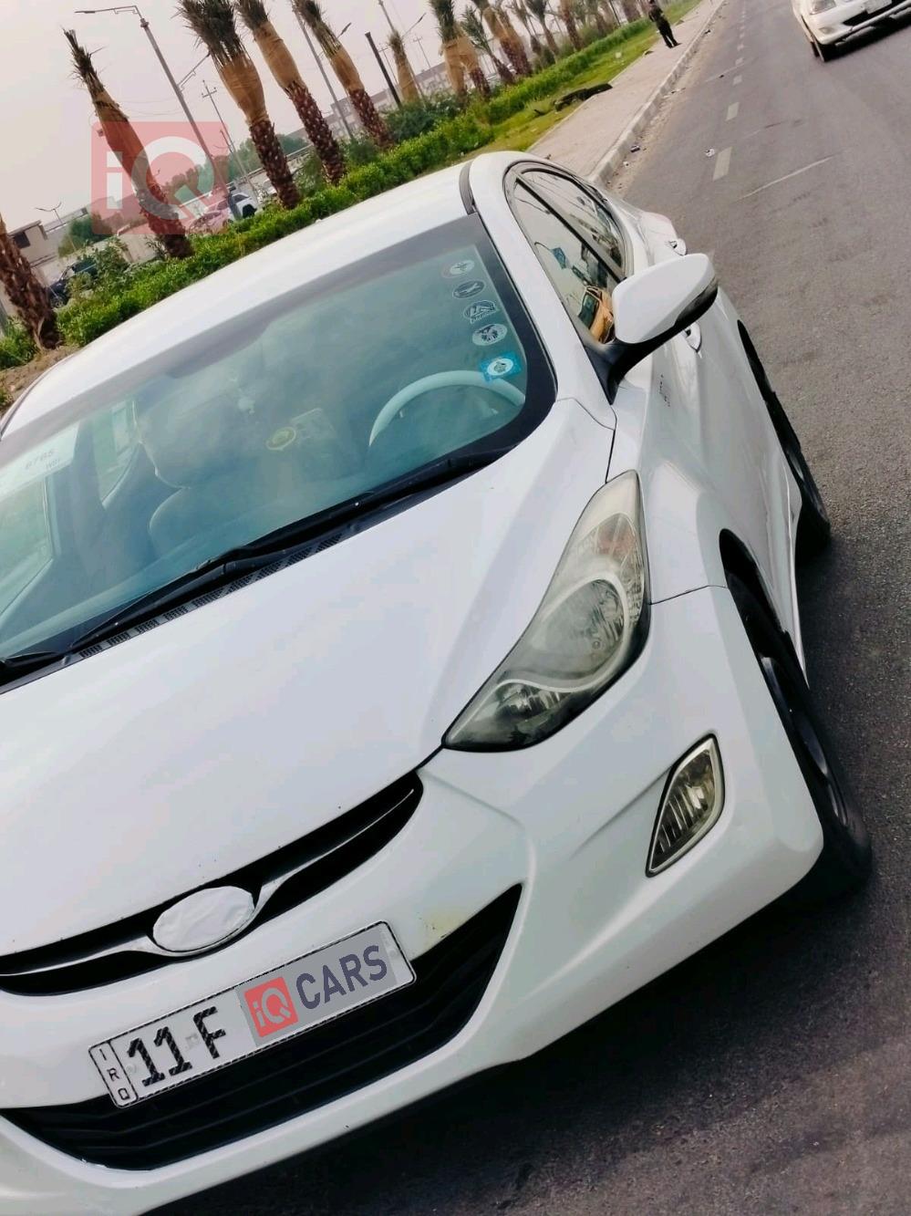 هیوندای ئەلەنترا